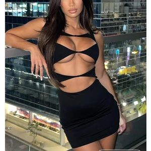 Whitefoxboutique Eyes on me Black Mini Dress